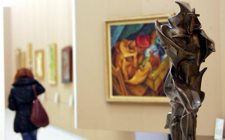 Dettagio di una scultura di Boccioni.